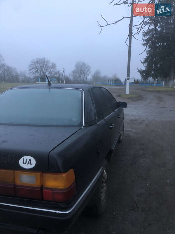 Седан Audi 100 1985 в Хмельницькому