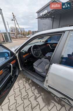 Седан Audi 100 1991 в 
