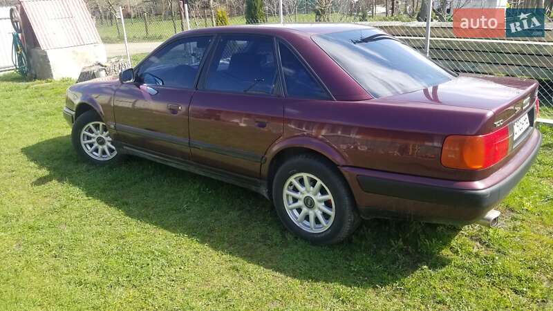 Седан Audi 100 1994 в Стрые