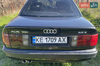 Седан Audi 100 1994 в 