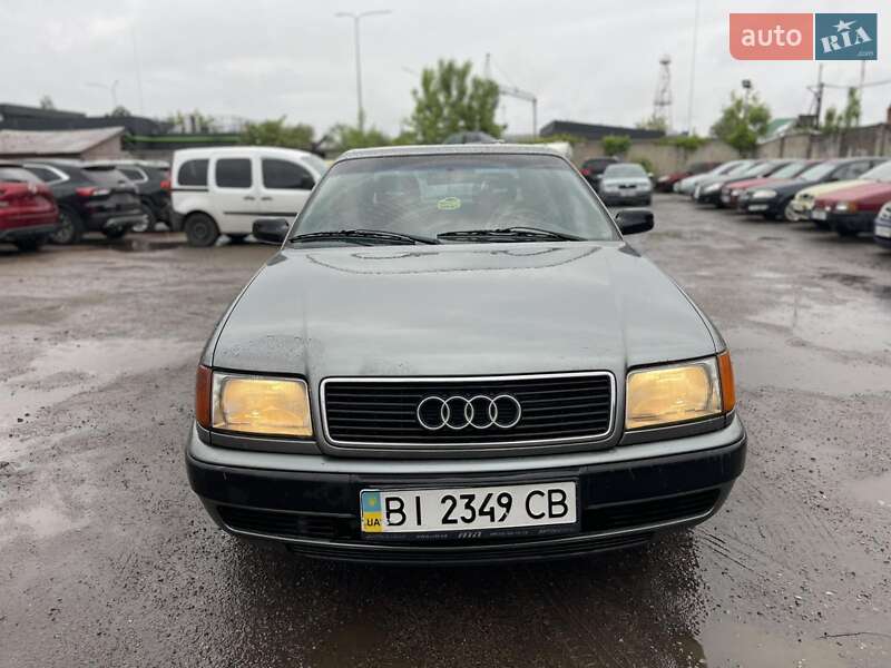 Седан Audi 100 1991 в Полтаві