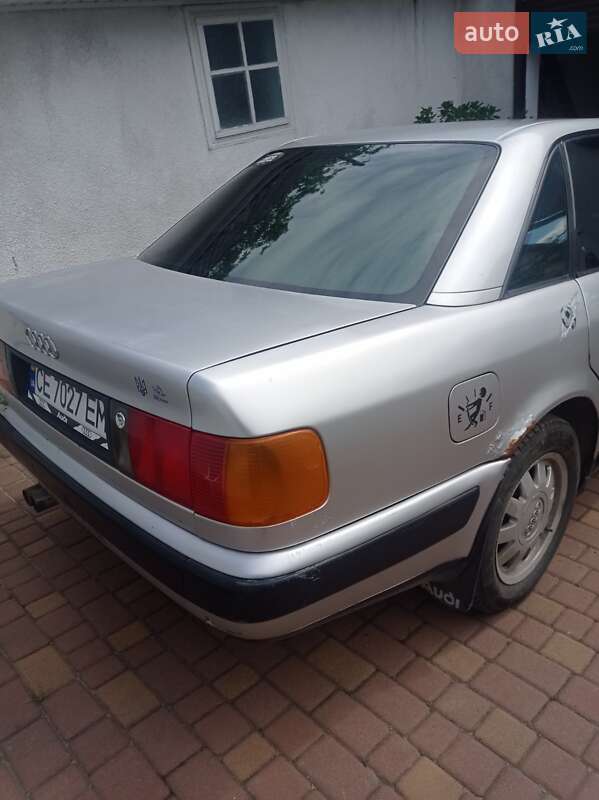 Седан Audi 100 1992 в Черновцах