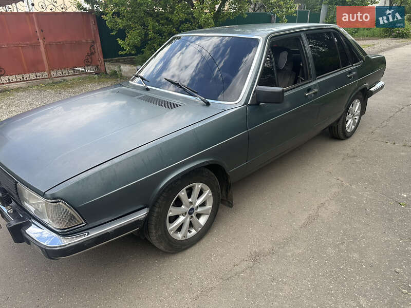 Седан Audi 100 1982 в Краматорске