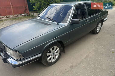 Седан Audi 100 1982 в 