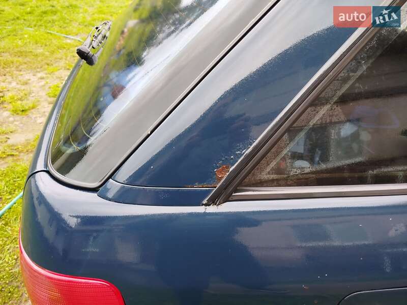 Універсал Audi 100 1992 в Сваляві