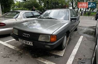 Седан Audi 100 1988 в Києві