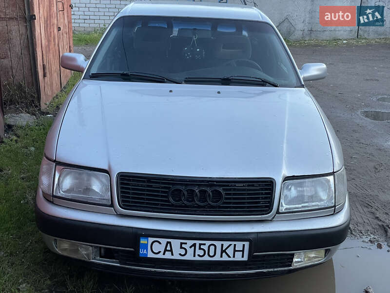 Седан Audi 100 1991 в 