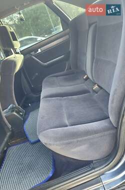 Седан Audi 100 1991 в 