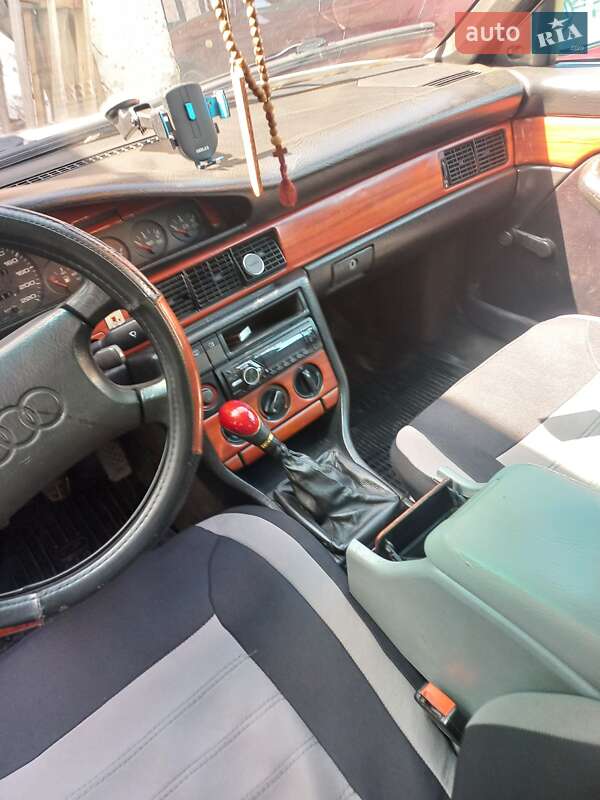 Универсал Audi 100 1989 в Львове