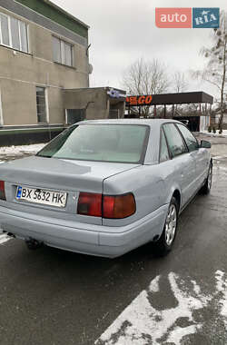 Седан Audi 100 1994 в Киеве