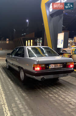 Седан Audi 100 1990 в Черновцах