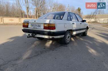Седан Audi 100 1986 в 