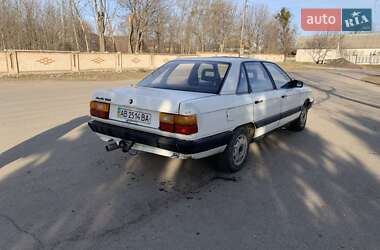 Седан Audi 100 1986 в 