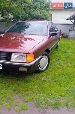 Седан Audi 100 1988 в Заболотові