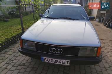 Седан Audi 100 1989 в Мукачевому
