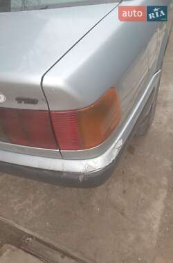 Седан Audi 100 1992 в 