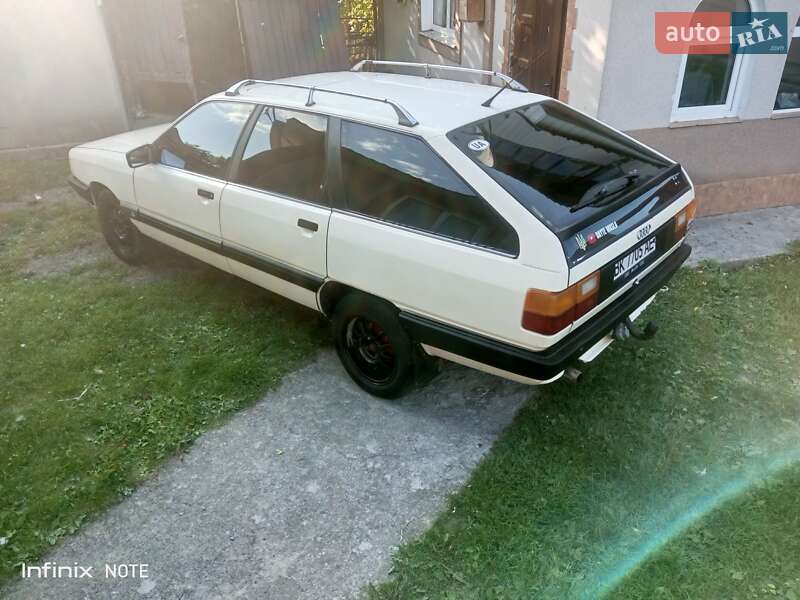 Універсал Audi 100 1990 в Млиніві