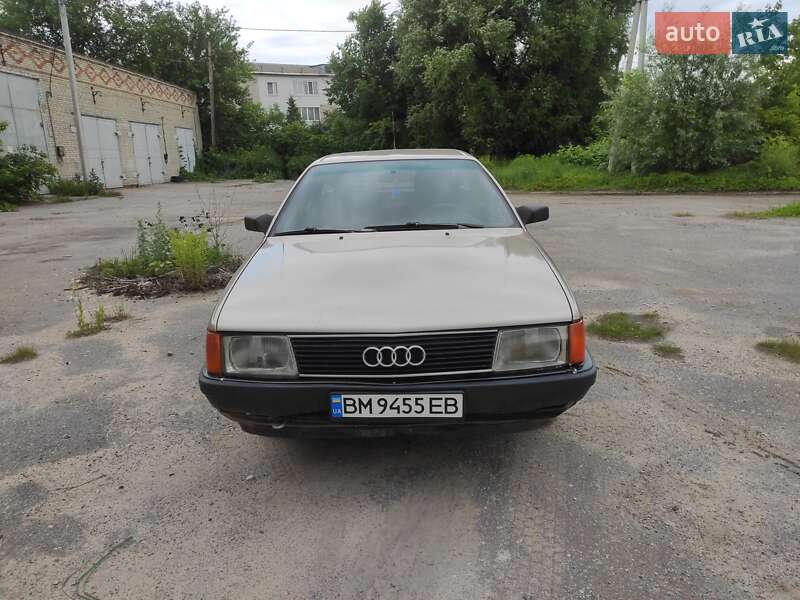 Универсал Audi 100 1989 в Глухове