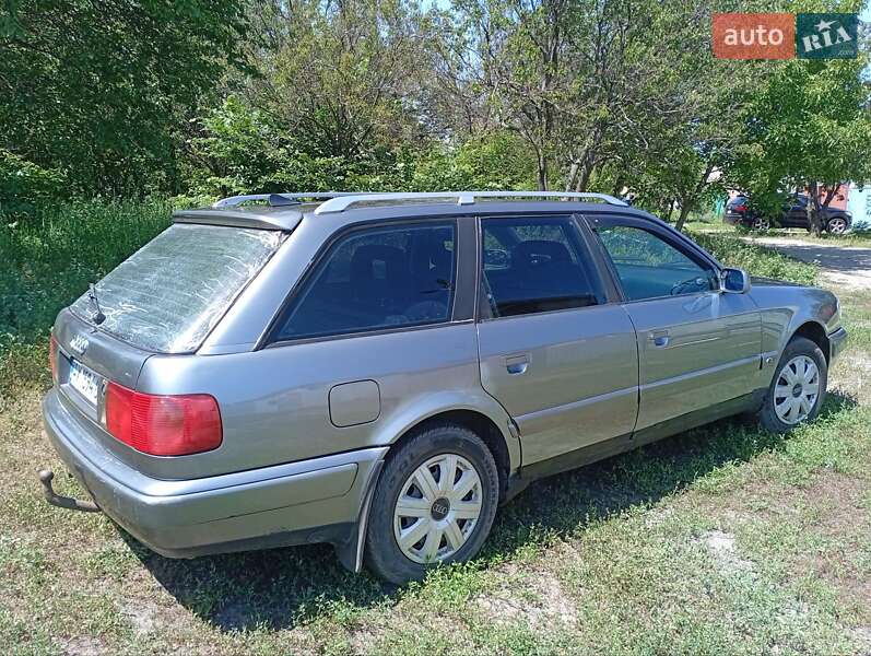 Універсал Audi 100 1992 в Харкові