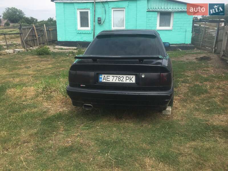 Седан Audi 100 1992 в Кривому Розі