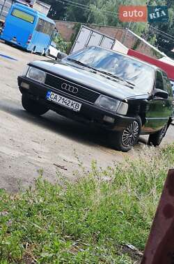 Седан Audi 100 1989 в Умані
