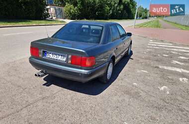 Седан Audi 100 1992 в 