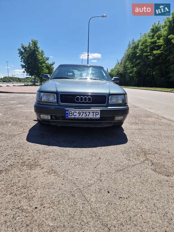 Седан Audi 100 1992 в 