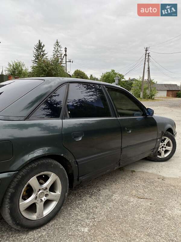 Седан Audi 100 1994 в Дрогобичі