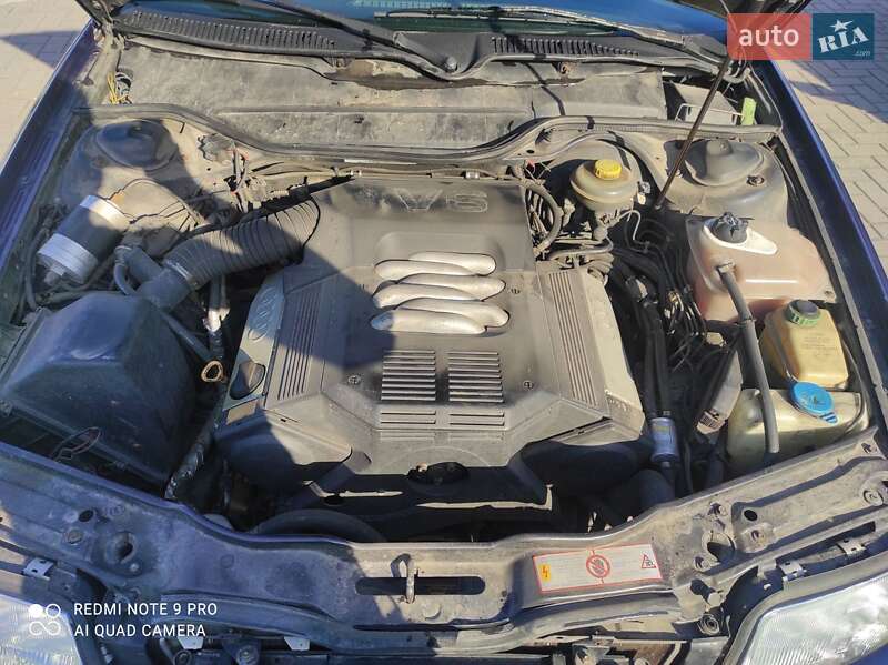 Седан Audi 100 1993 в Запорожье