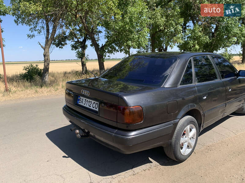 Седан Audi 100 1992 в Николаеве