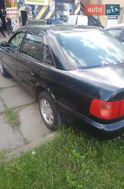 Седан Audi 100 1994 в 