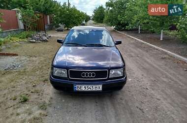 Седан Audi 100 1993 в Южноукраїнську