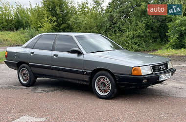 Седан Audi 100 1990 в Шептицькому