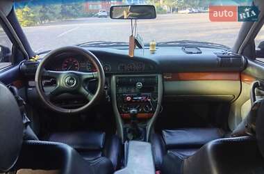 Седан Audi 100 1991 в 
