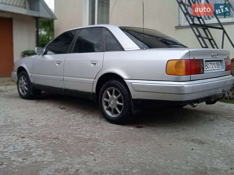 Седан Audi 100 1992 в Тернополі