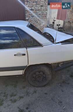 Седан Audi 100 1986 в Луцке