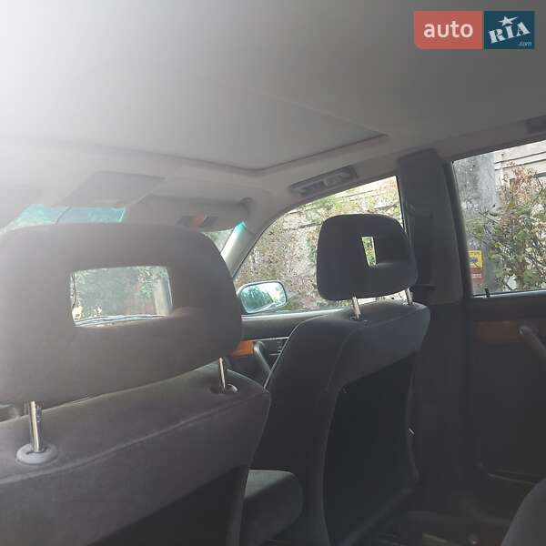 Седан Audi 100 1992 в Днепре