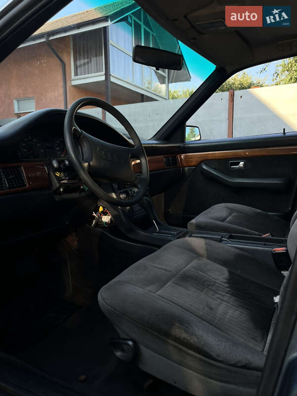 Седан Audi 100 1991 в Киеве