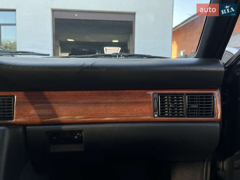 Седан Audi 100 1991 в Киеве
