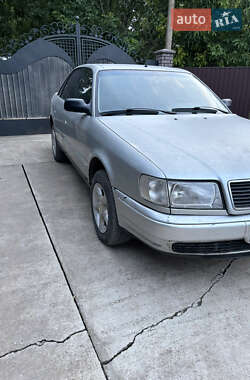 Седан Audi 100 1994 в Хотине