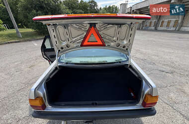 Седан Audi 100 1984 в 