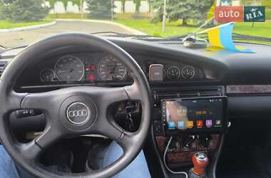 Седан Audi 100 1992 в 
