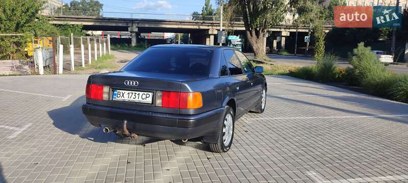 Седан Audi 100 1991 в Хмельницком