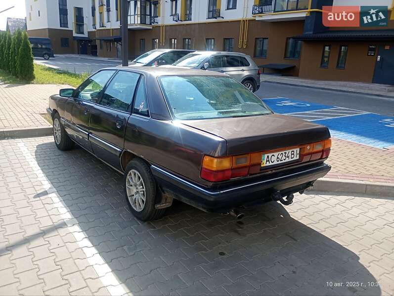 Audi 100 1986