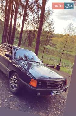 Седан Audi 100 1988 в Гадяче