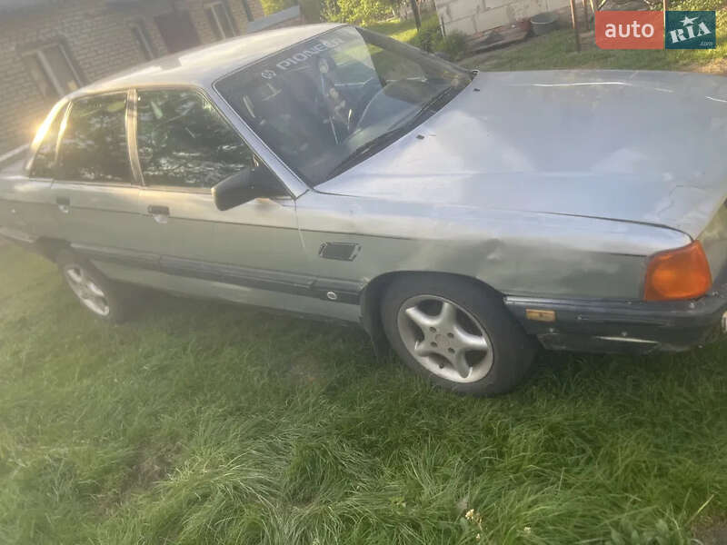 Седан Audi 100 1988 в Ратным фото 2 Седан Audi 100 1988 в Ратным