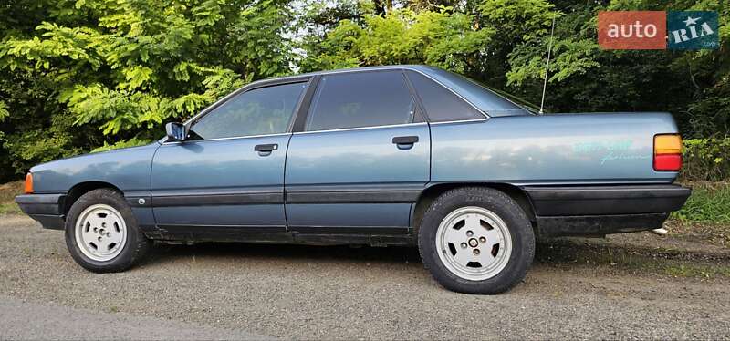 Седан Audi 100 1988 в Черновцах фото 45 Седан Audi 100 1988 в Черновцах