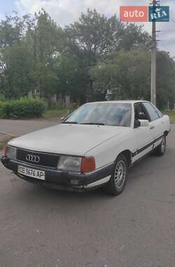 Седан Audi 100 1987 в 