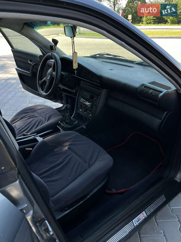 Седан Audi 100 1991 в Чорткове