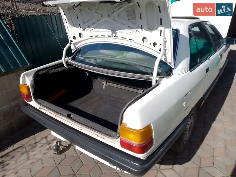 Audi 100 1988